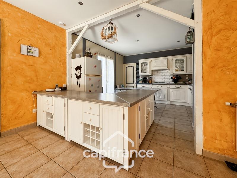 Maison - 101 m² - 5 pièces