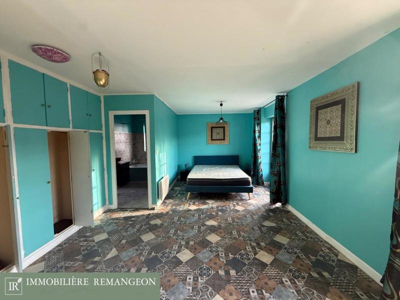 Villa - 517 m² - 16 pièces