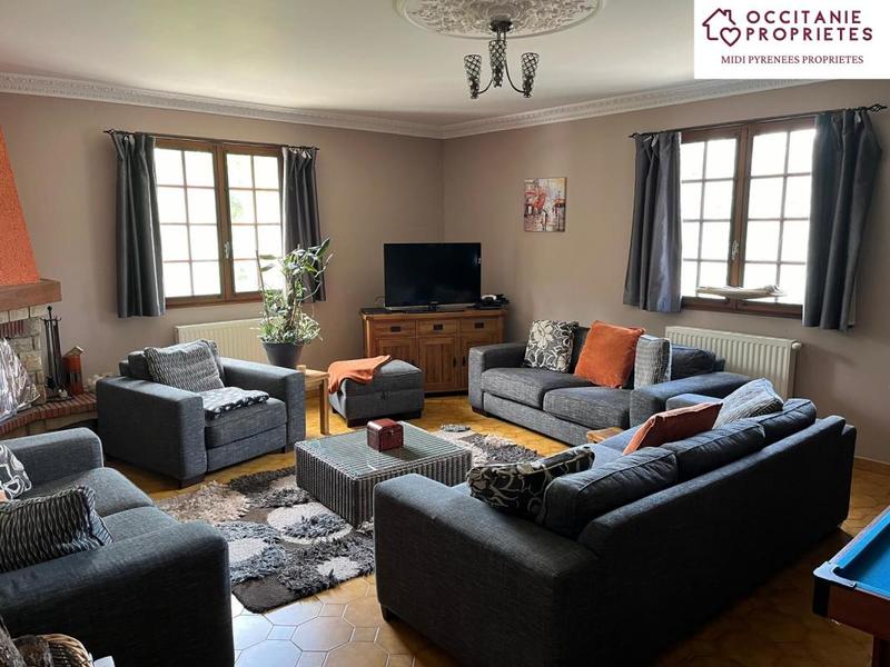 Maison - 168 m² - 6 pièces