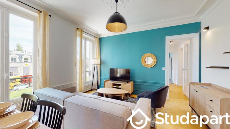 Chambre - 13 m² - 1 pièce