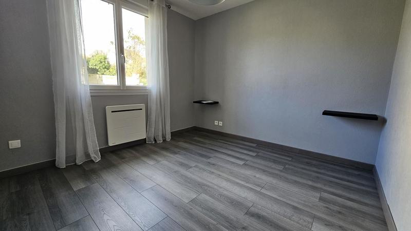 Maison - 99 m² - 6 pièces