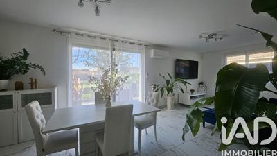 Maison - 110 m² - 4 pièces
