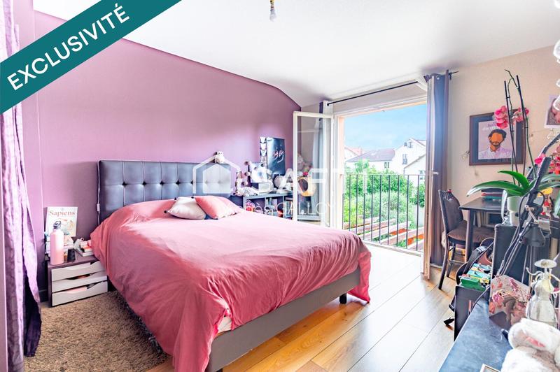 Villa - 318 m² - 13 pièces