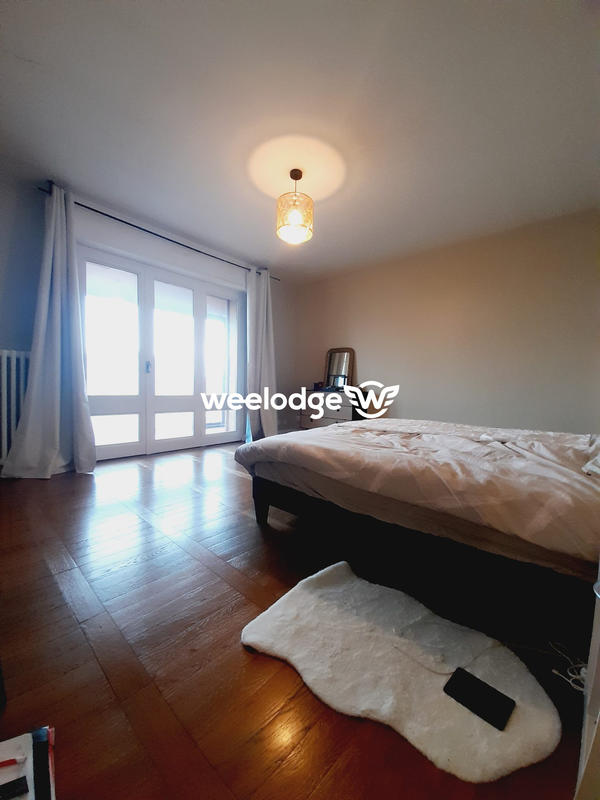 Maison ancienne - 225 m² - 7 pièces