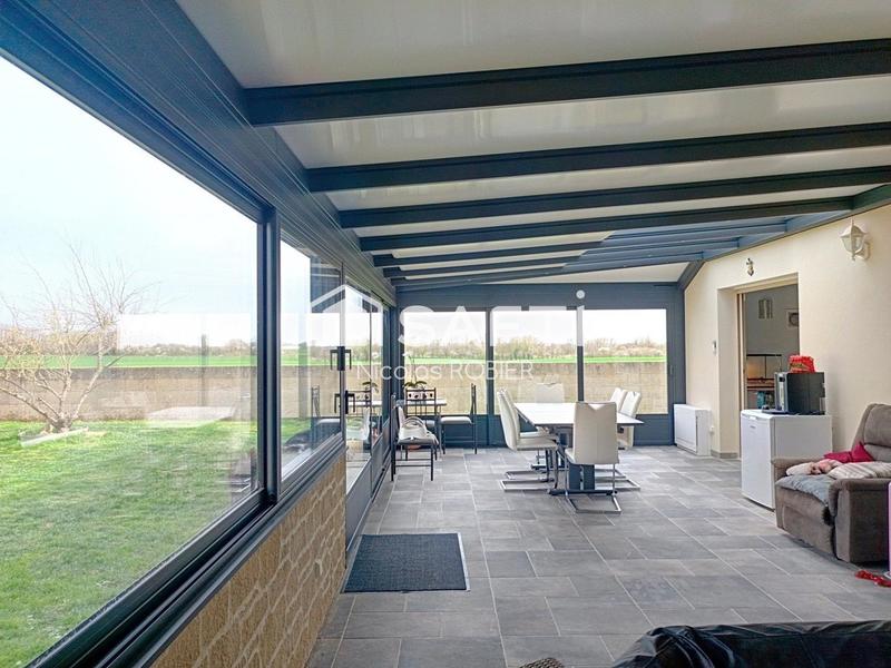 Maison - 185 m² - 5 pièces