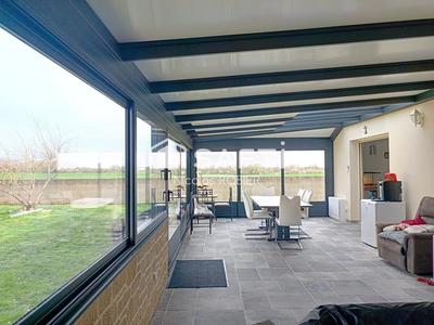 Maison - 185 m² - 5 pièces