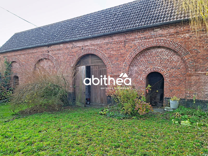 Maison - 237 m² - 10 pièces