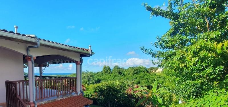 Villa - 163 m² - 6 pièces