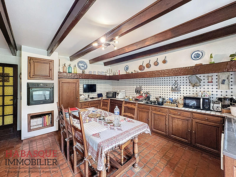 Maison - 174 m² - 6 pièces