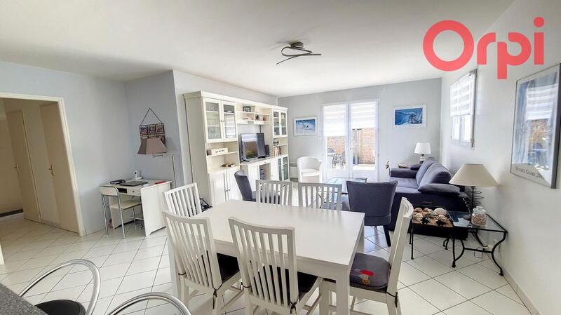 Maison - 99 m² - 5 pièces