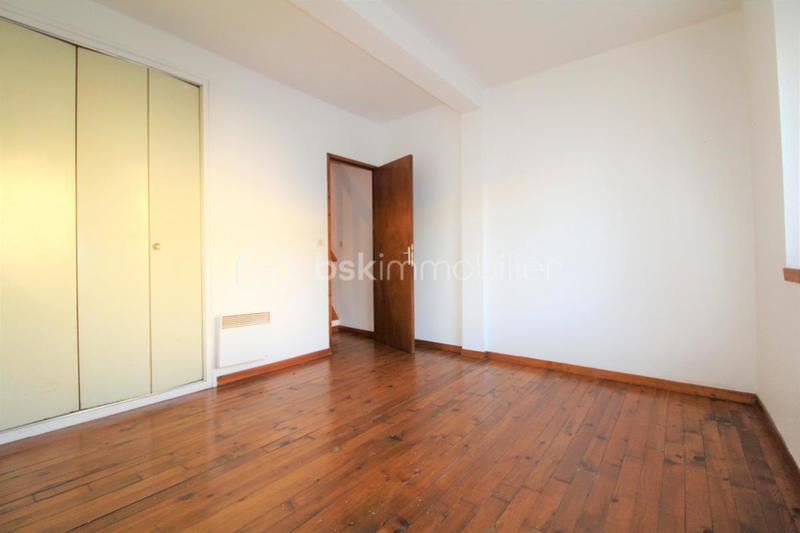 Immeuble - 306 m² - 15 pièces