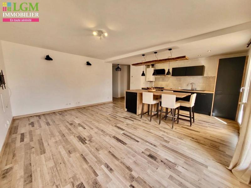 Appartement - 65 m² - 2 pièces