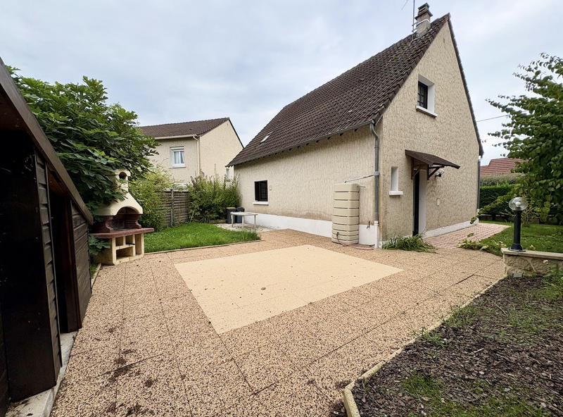 Maison - 101 m² - 4 pièces