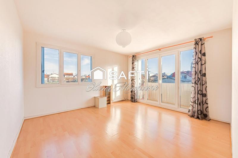 Appartement - 94 m² - 4 pièces