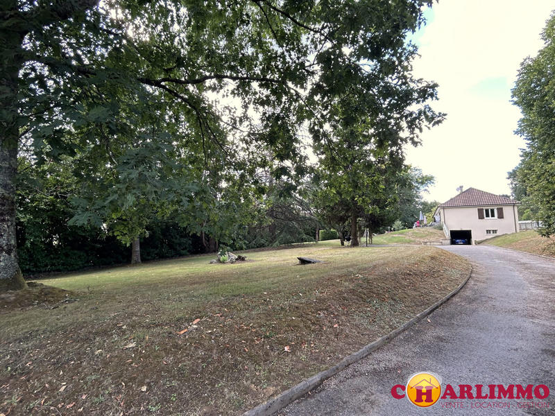 Maison traditionnelle - 117 m² - 5 pièces