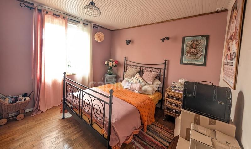 Maison - 96 m² - 5 pièces