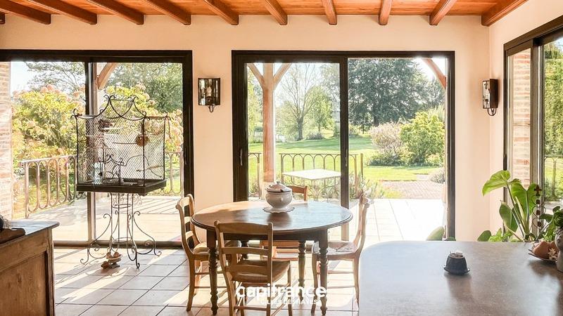 Maison - 169 m² - 6 pièces