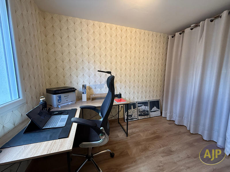 Maison - 82 m² - 4 pièces