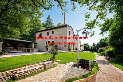 Maison en pierre - 250 m² - 8 pièces