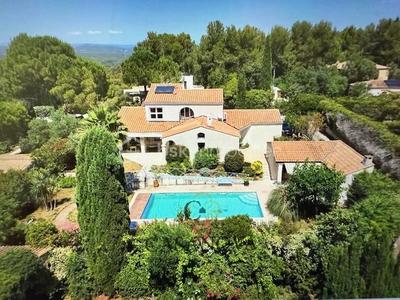 Maison d'architecte - 190 m² - 6 pièces