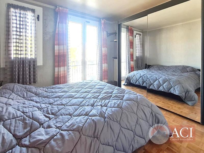 Appartement - 77 m² - 4 pièces