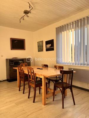 Maison traditionnelle - 110 m² - 4 pièces