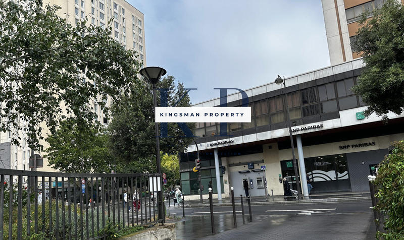 Parking / Garage - 11 m²