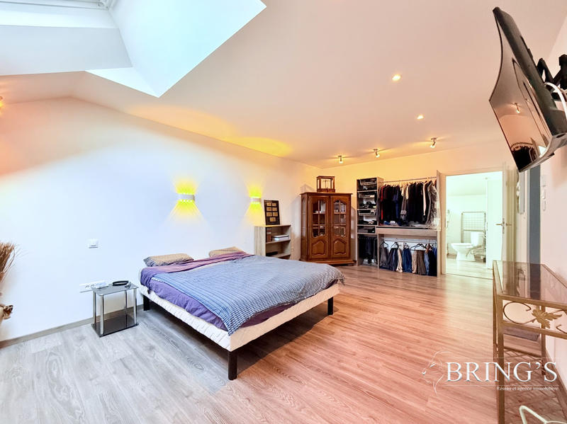 Maison - 145 m² - 5 pièces