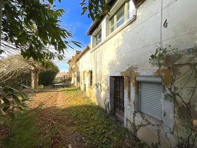 Maison jumelée - 82 m² - 3 pièces