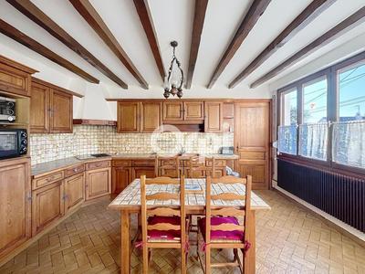Maison - 139 m² - 5 pièces