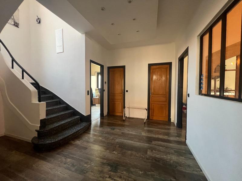 Maison de ville - 144 m² - 6 pièces