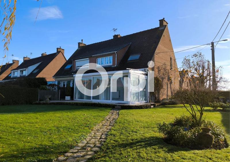 Maison - 110 m² - 4 pièces