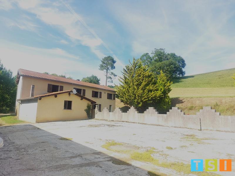 Corps de ferme - 170 m² - 6 pièces