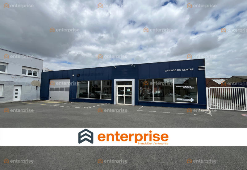 Local commercial - 929 m²