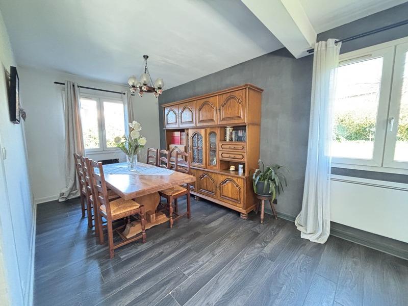 Maison - 92 m² - 4 pièces