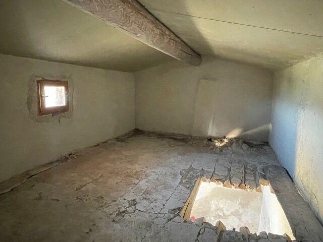 Local d'activité / Entrepôt - 18 m²