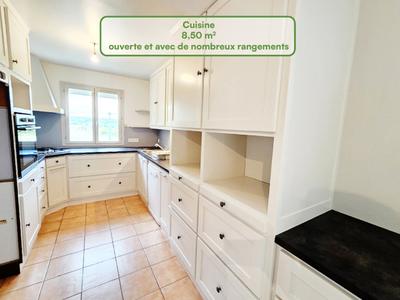 Pavillon - 140 m² - 7 pièces