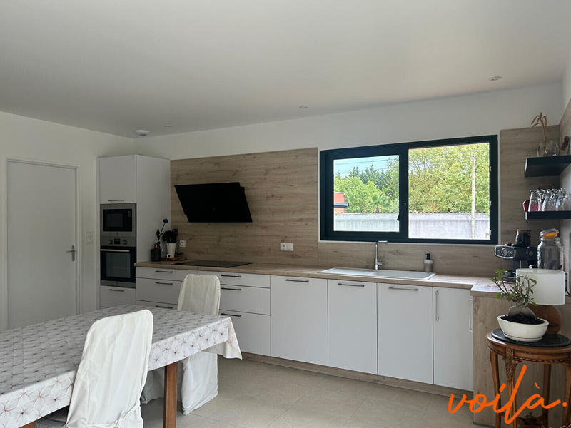 Maison - 100 m² - 4 pièces