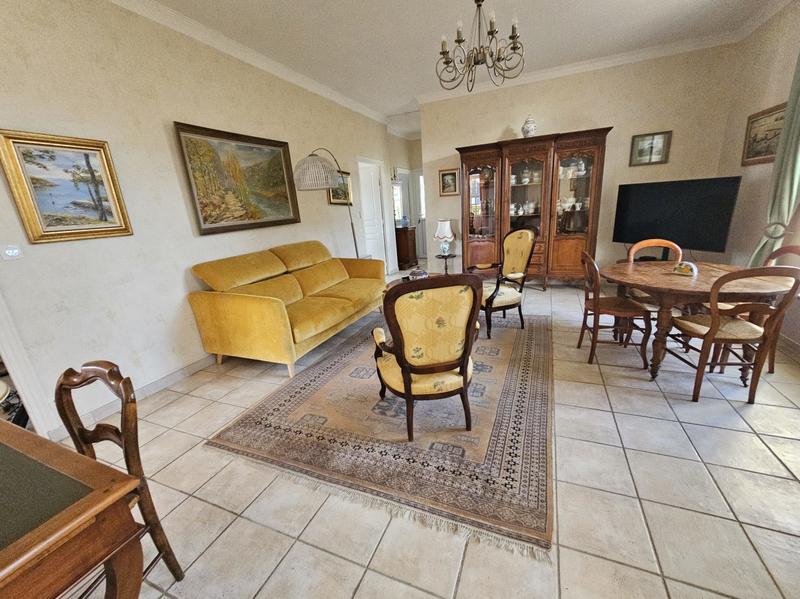 Maison - 86 m² - 6 pièces