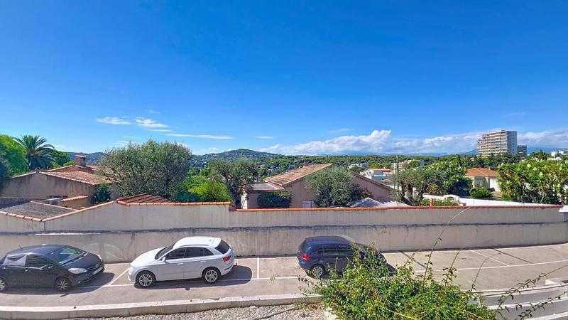 Appartement - 72 m² - 4 pièces