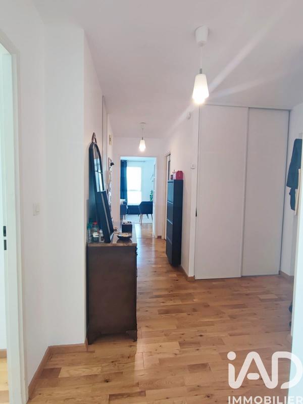Appartement - 77 m² - 3 pièces