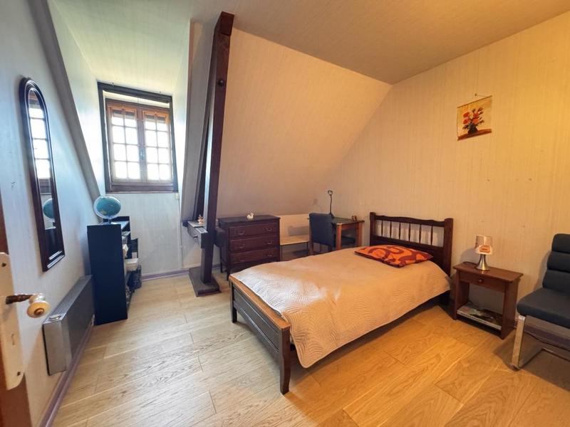 Maison - 175 m² - 8 pièces