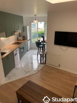 Chambre - 11 m² - 1 pièce