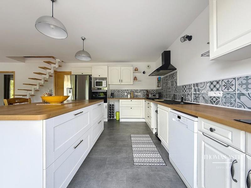 Maison - 131 m² - 5 pièces