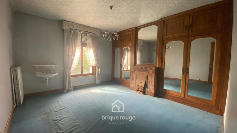 Maison bourgeoise - 238 m² - 7 pièces