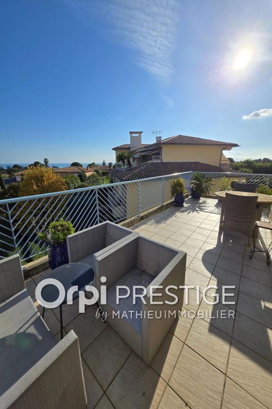 Appartement - 88 m² - 3 pièces