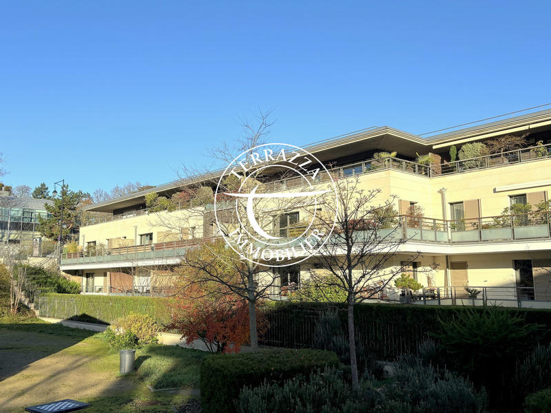 Appartement - 87 m² - 4 pièces