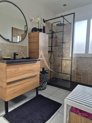 Maison - 87 m² - 4 pièces