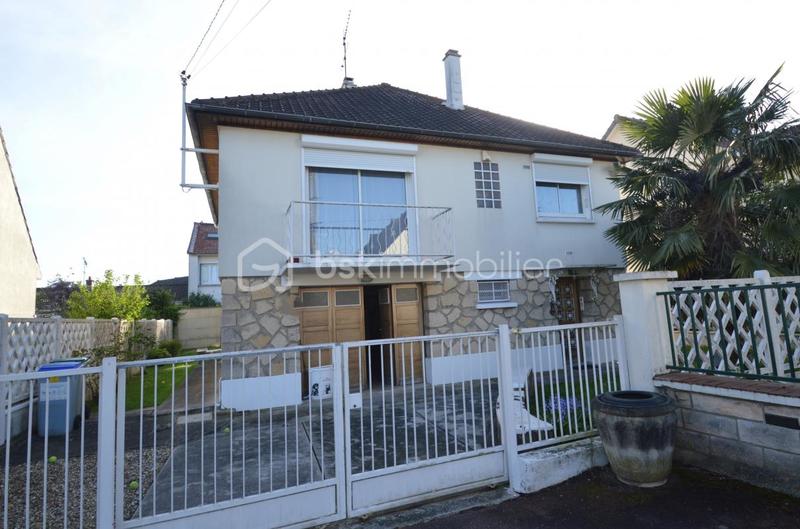 Maison - 100 m² - 4 pièces