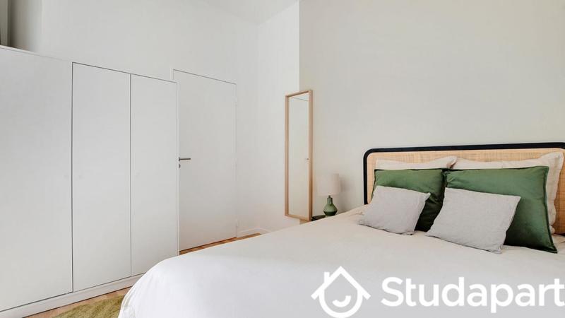 Chambre - 9 m² - 1 pièce